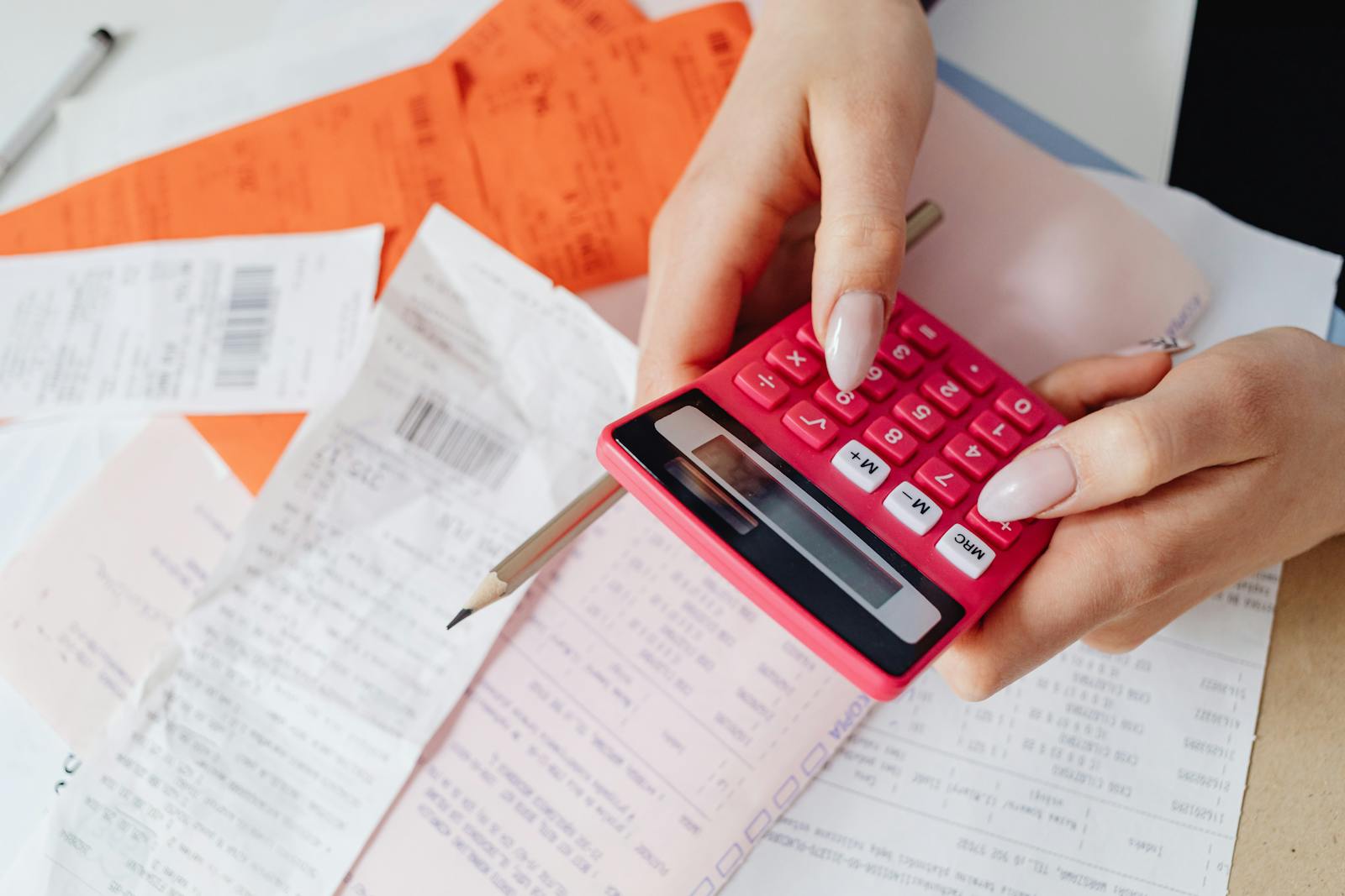 Household cost planning documents and calculator