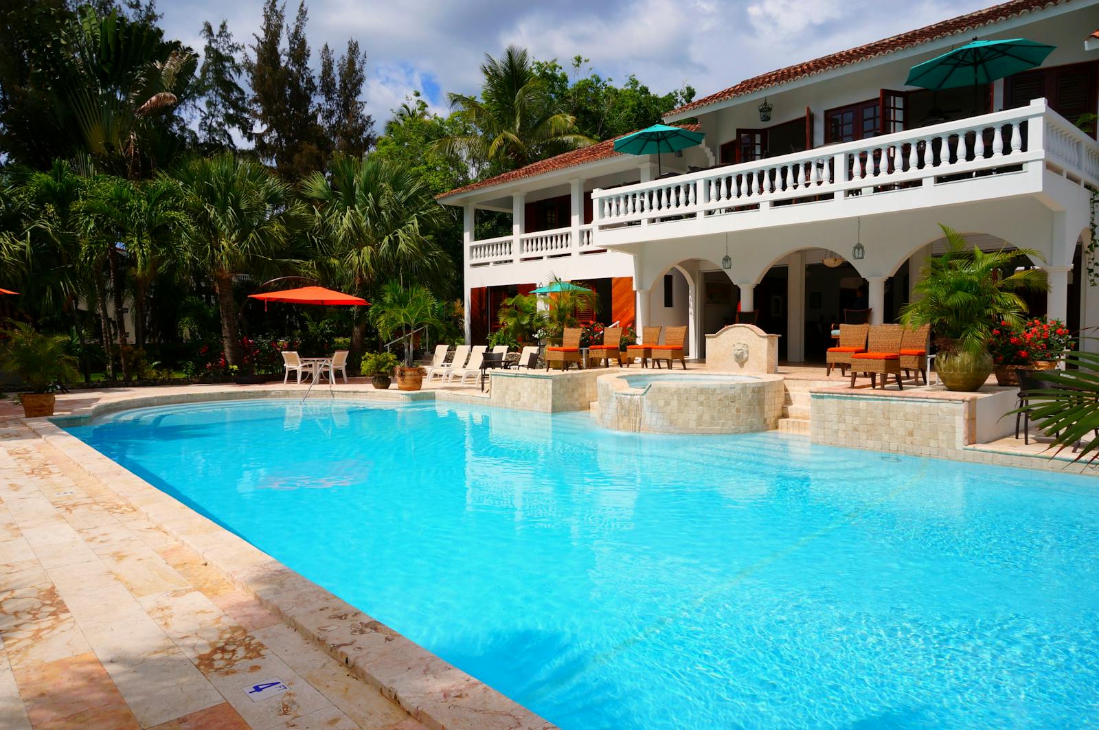 Resort-style pool deck